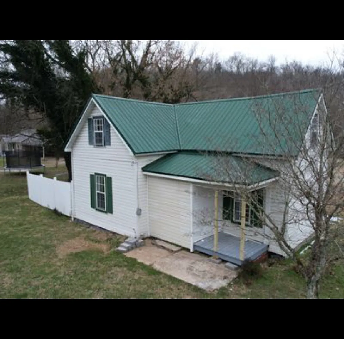 3 bed, 1360 sqft, $1,500 — Photo 2