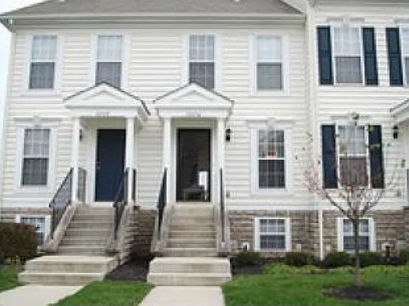 5270 Royal Arch Cascade Dr, Dublin, OH 43016