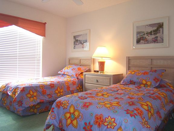 Twin Bedroom