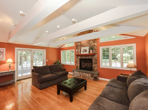 4 Quarry Court, Auburn, NH 03032