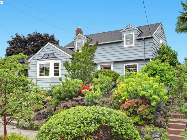 2845 NE Dunckley St, Portland, OR 97212