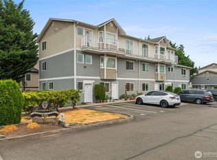 3322 148th St SW APT E4, Lynnwood, WA 98087