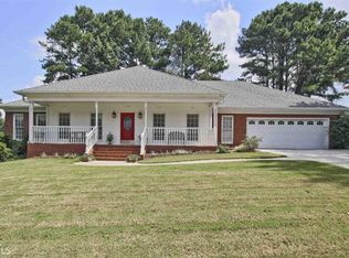 5125 Bowers Brook Dr, Lilburn, GA 30047