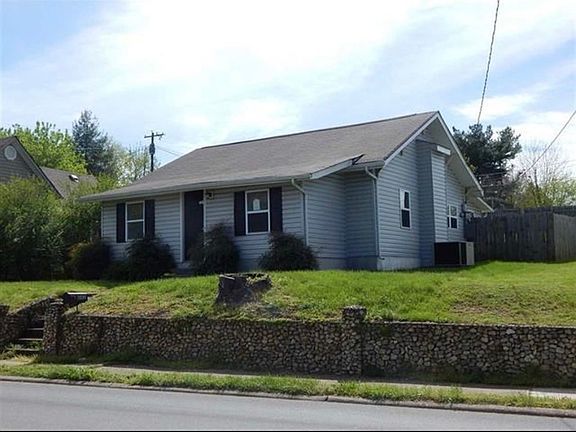 2nd image of 1142 Wildwood Ave SE