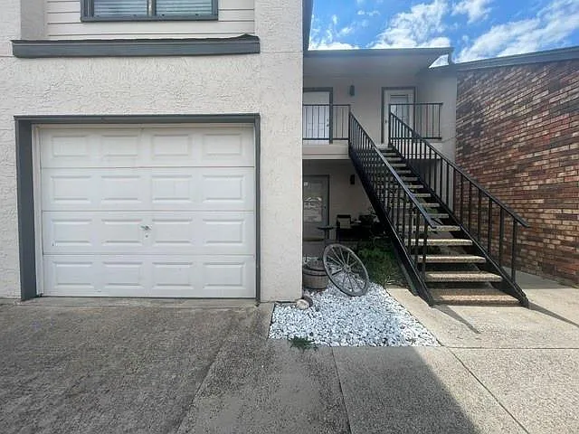 1 bed, 1.0 bath, 619 sqft, $1,150 — Photo 2