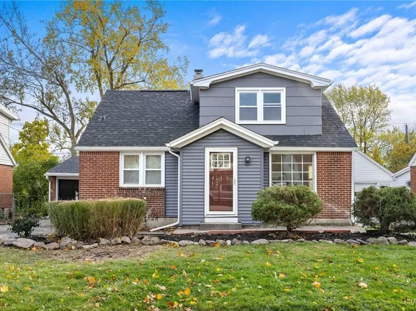 77 Balbach Dr, Cheektowaga, NY 14225