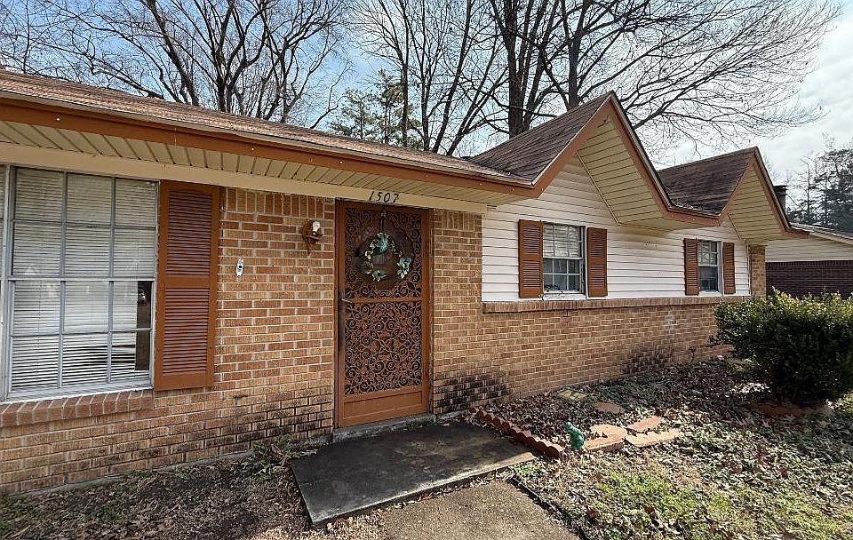 1st image of 1507 Rich Rd