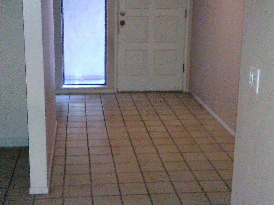 Front FM to front door entry