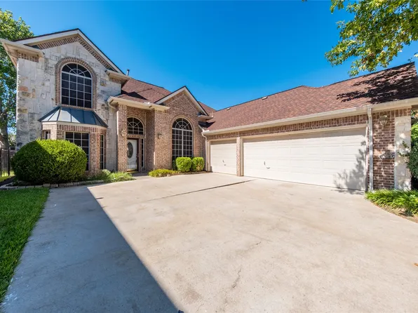 7813 Killarney Ln, Rowlett, TX 75089