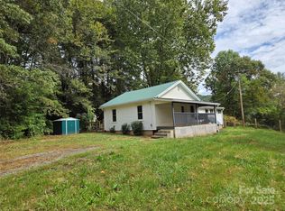 148 Huffman Rd, Clyde, NC 28721