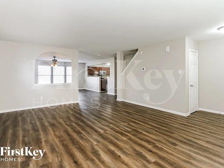 8419 Burket Way — Photo 3