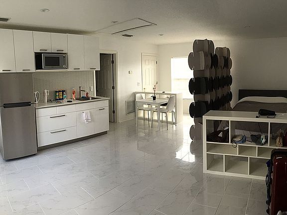3rd image of 14656 Whittridge Dr