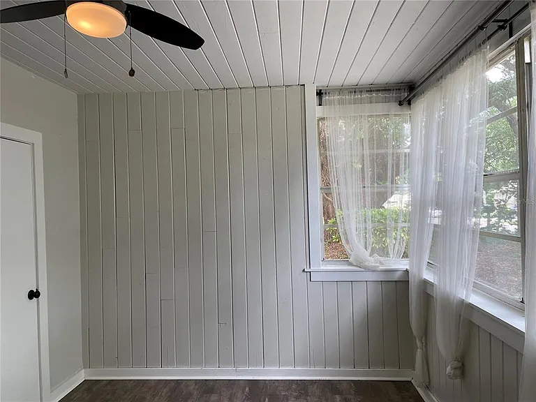1517 E Ellicott St — Photo 10