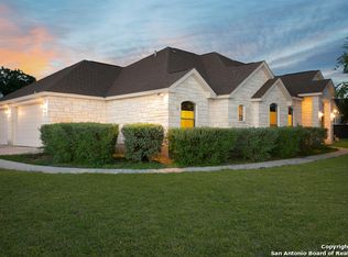 561 Arbor Vw, Adkins, TX 78101