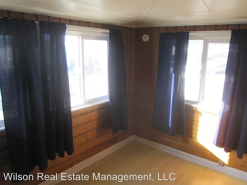 2nd image of 414 S 2nd St APT 206
