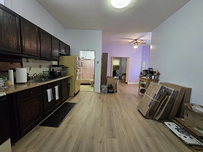34-42 35th St #2 — Photo 10