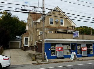 1223 Plainfield St, Johnston, RI 02919