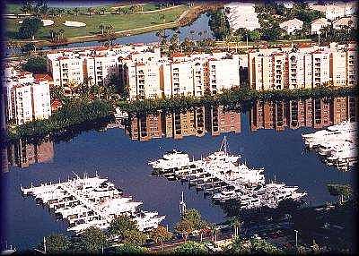 4th image of 19877 E Country Club Dr #3605