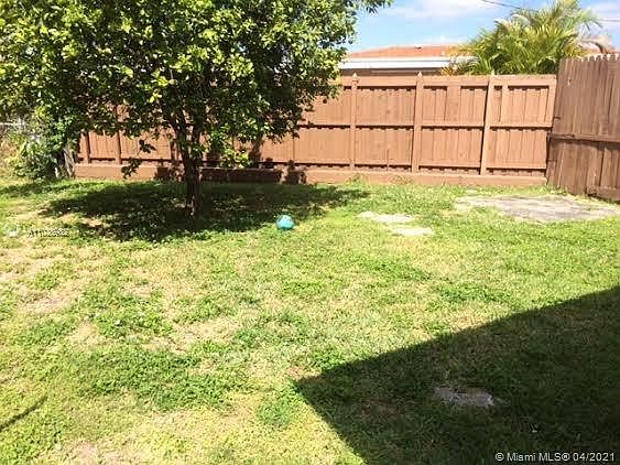 5th image of 1120 NW 24th Ct #0