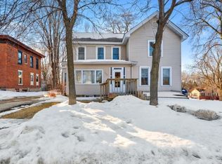 526 8th Ave NW, Faribault, MN 55021