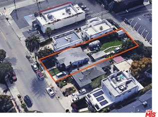 1015 Palms Blvd, Venice, CA 90291