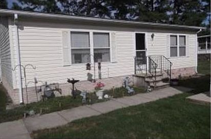 1st image of 124 Briarwood Ct
