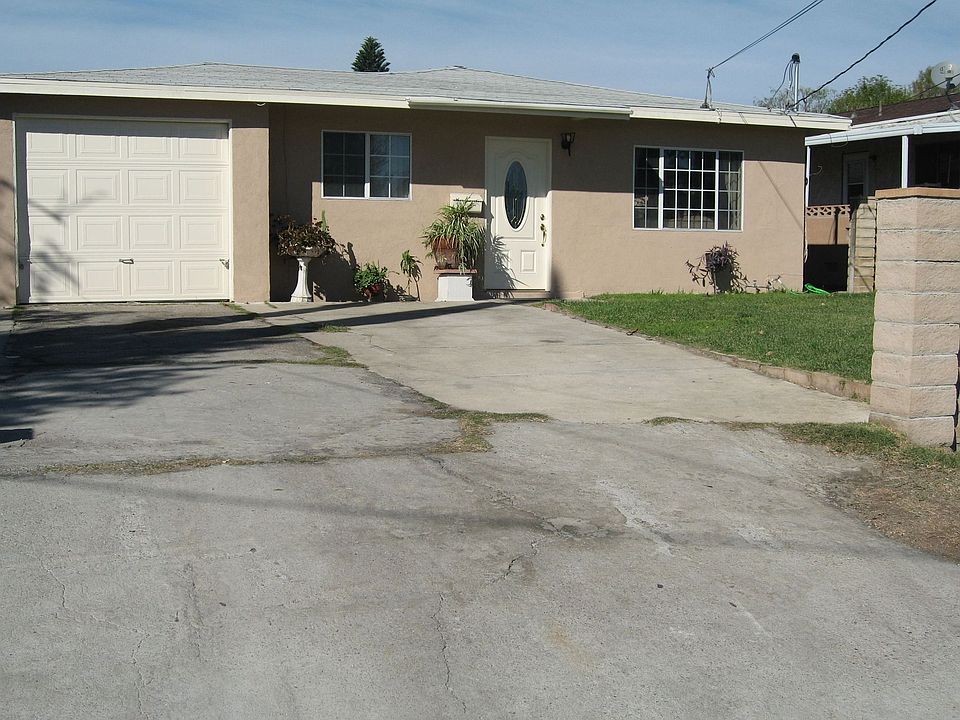 PRICE REDUCED - MAKE OFFER!!!!