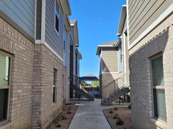 Classic 4 Apartments, 1005 Garfield Ave #C-6, Harlingen, TX 78550