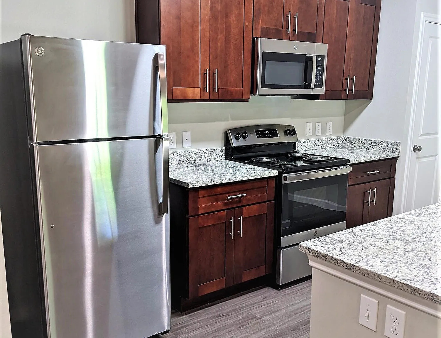 The Villas at Pine Grove — Photo 2