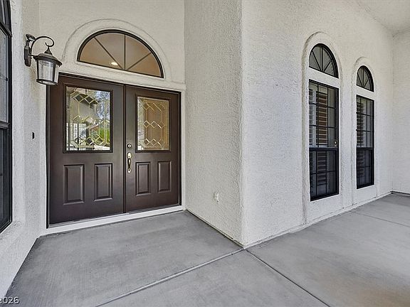 5th image of 5420 Braemar Dr