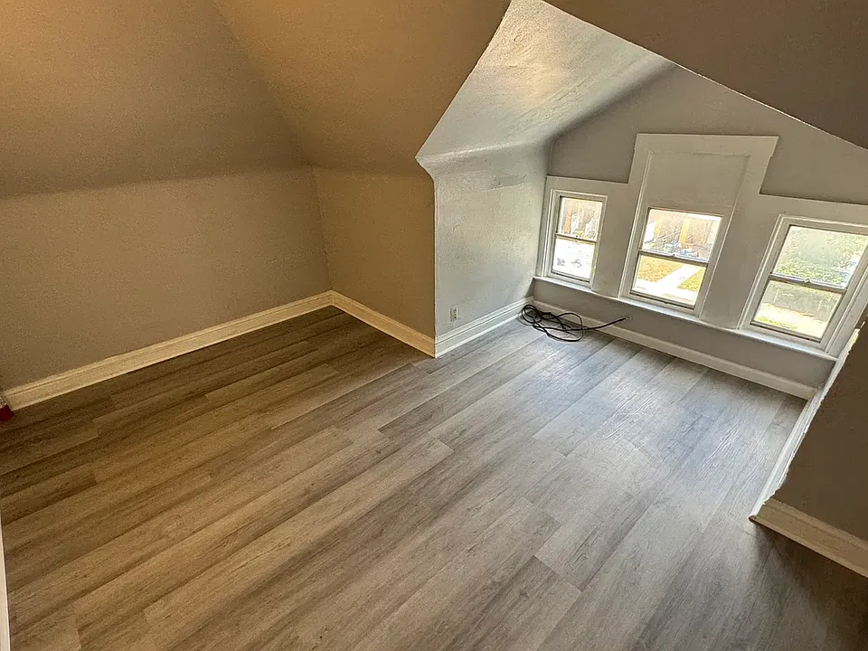345 Melwood Ave #1