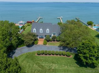 330 N Shore Rd, Locust Hill, VA 23092