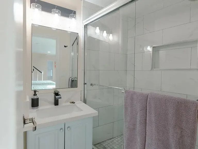805 Berne Dr — Photo 22