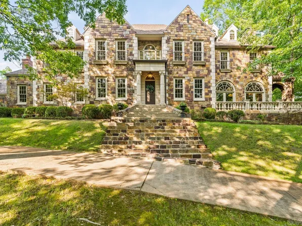 18000 Leatha Ln, Little Rock, AR 72223