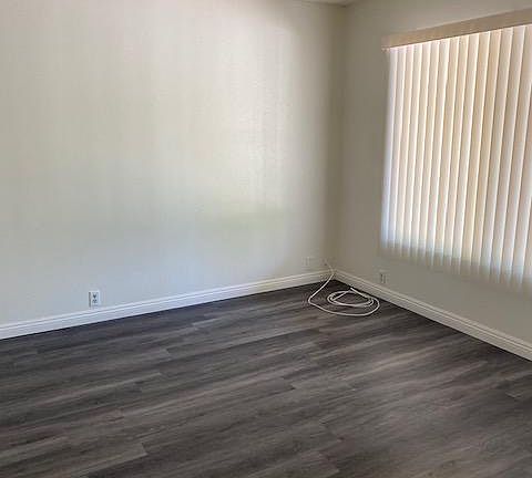 2nd image of 2617 Brynwood Pl