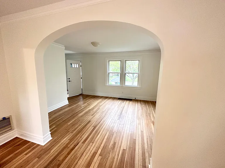 622 Norton Ave — Photo 4