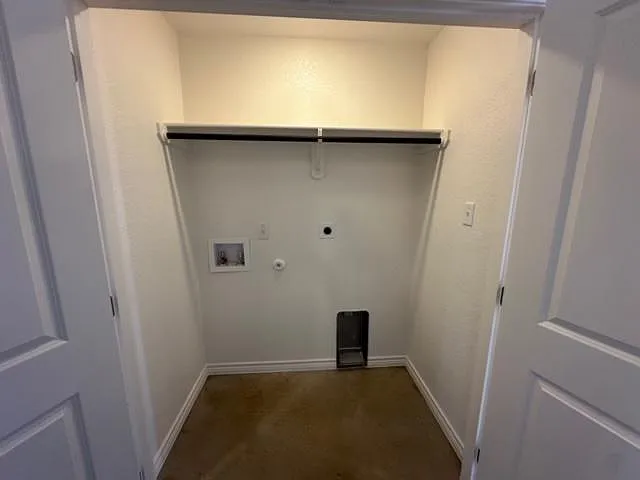 1201 Lehmann Dr #B — Photo 14