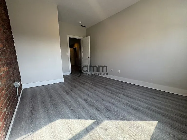 1960 W 65th St #1956 — Photo 14