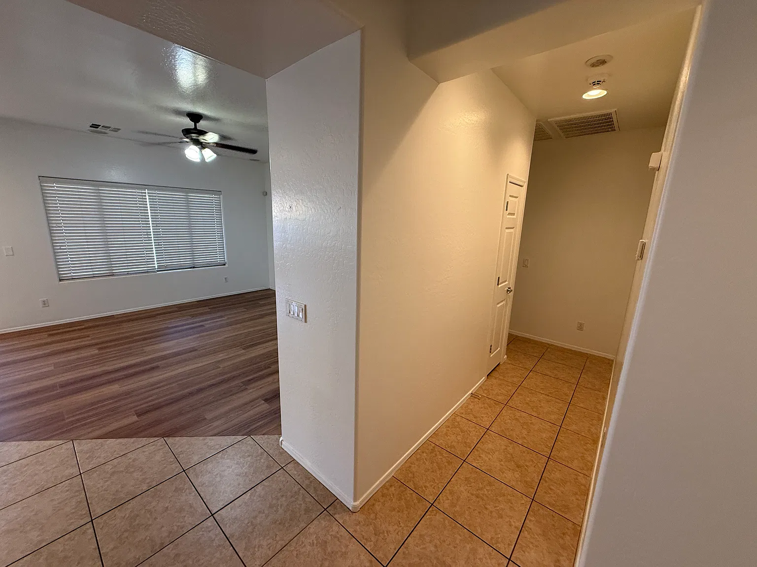 3 bed, 1809 sqft, $2,500 — Photo 4
