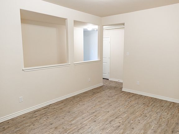 4th image of 1601 Dove Cir
