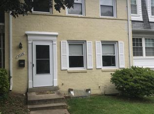 3329 Webley Ct, Annandale, VA 22003