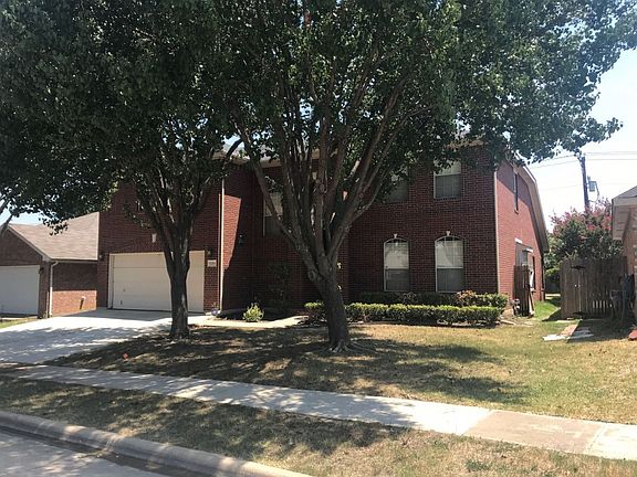 3rd image of 8204 Tombstone Dr