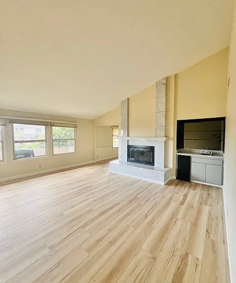 2441 Dresden Pl — Photo 15