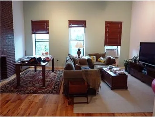 Rented by Douglas Elliman | media 25