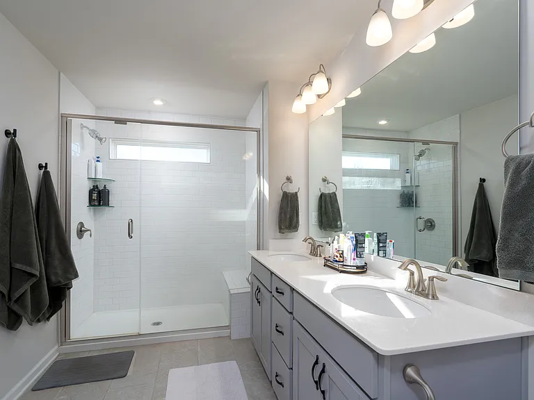 2418 Heathcliff Trl — Photo 20