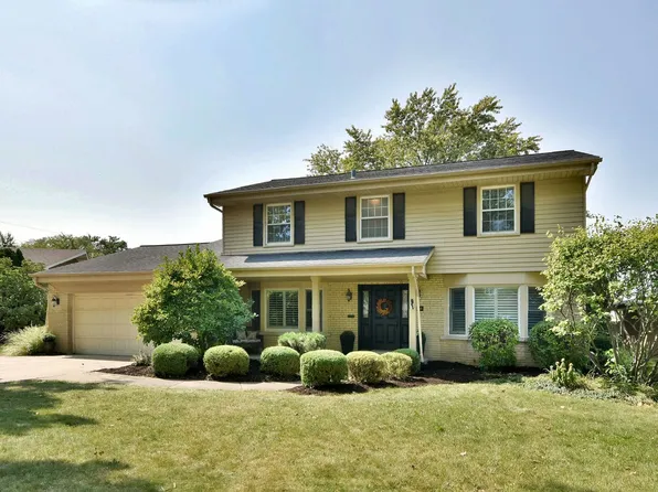 654 S Fern Ct, Elmhurst, IL 60126