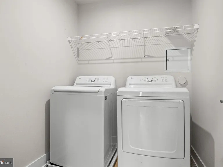 2150 Northbank Pl #143 — Photo 30