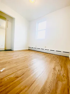 Rented by Aviram Garma, LREB | media 10