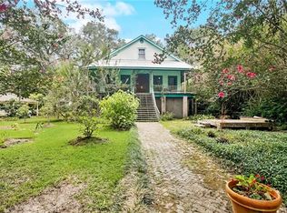 71627 Leveson St, Abita Springs, LA 70420