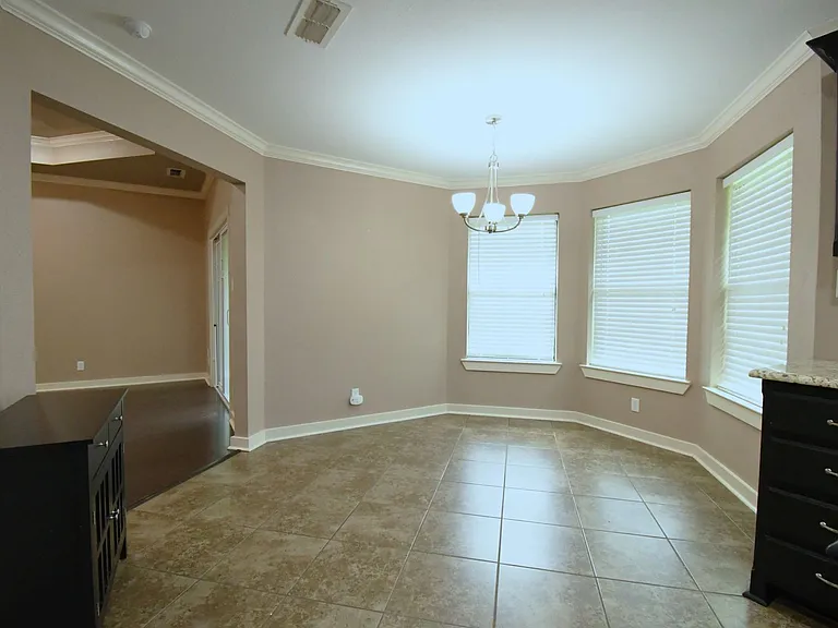 5999 Walnut Hill Dr — Photo 10